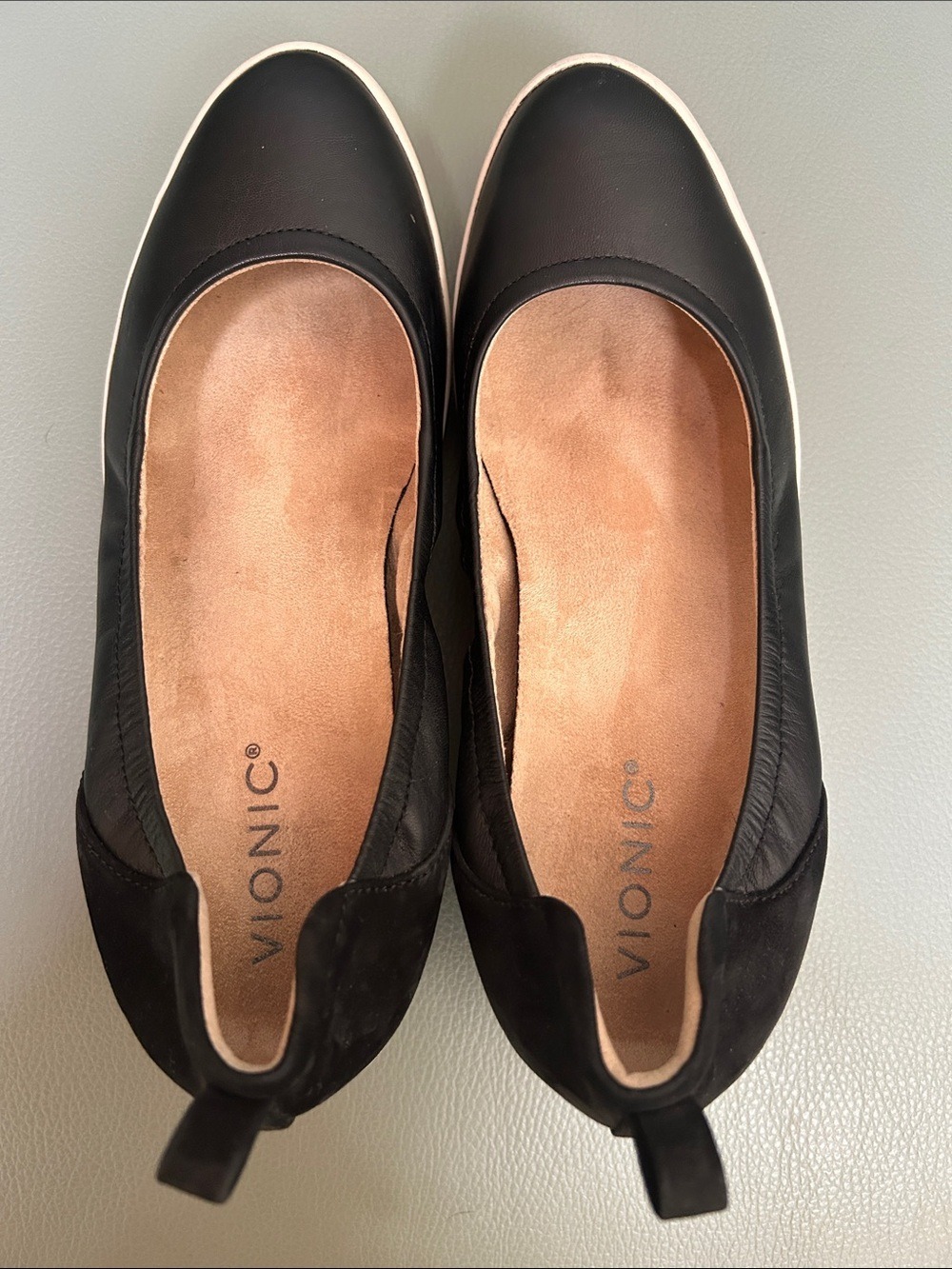 Vionic Jacey Women's Slip-on Wedge Shoe - Picture 4 of 7